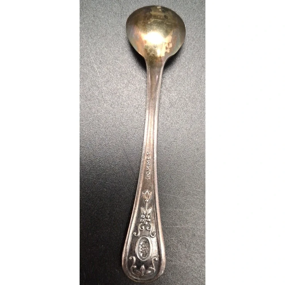 Sterling Silver Pair Baker Manchester  Salt Spoons Appx. .3 oz total weight